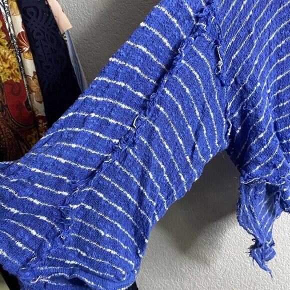 Free People Womens Island Girl Hacci Basic T-Shirt Blue White Stripes Medium - Picture 7 of 8